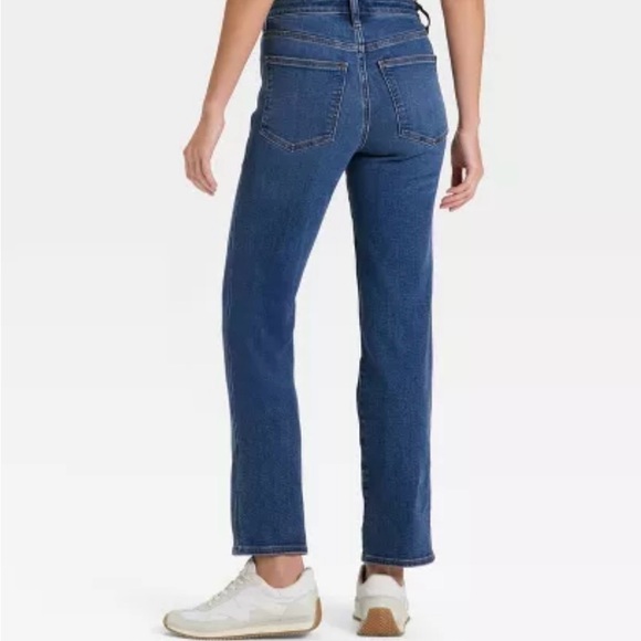 Universal Thread High Rise Blue Jeans - Picture 2 of 4